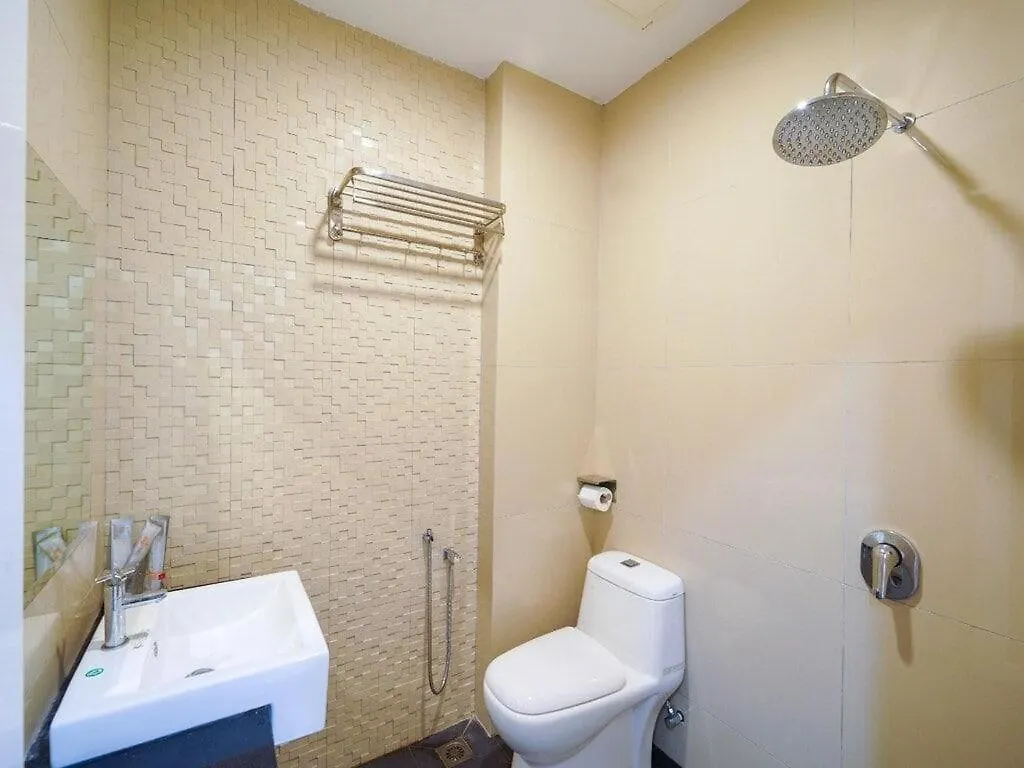 Oyo 90975 Atta Hotel George Town